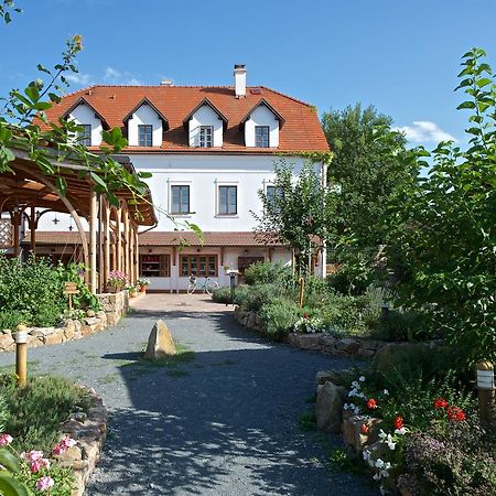 Babiccina Zahrada Penzion & Restaurant Prŭhonice Exteriör bild